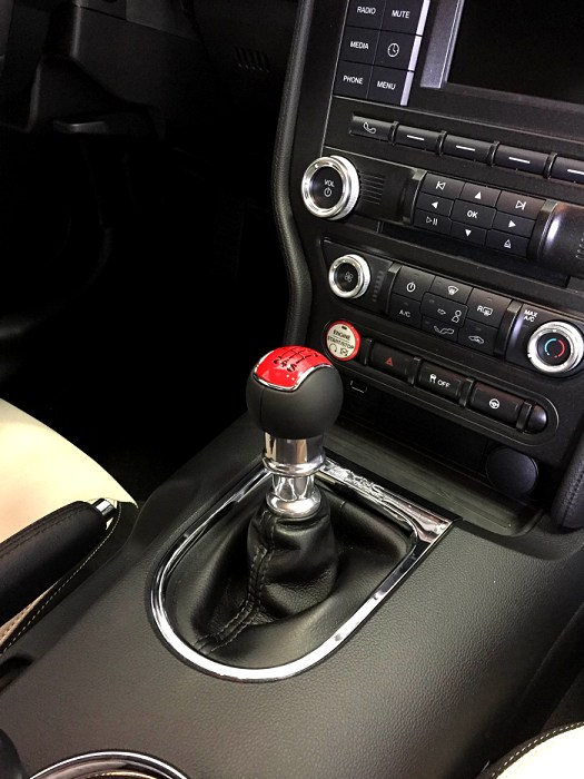 Mustang gear deals shift cover